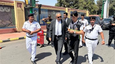 حازم زين يعيد الانضباط إلى شوارع أسيوط.. حملات أمنية مكثفة لرفع الإشغالات