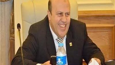 حبس السكرتير العام لمحافظة أسوان 15 يوما في قضايا فساد