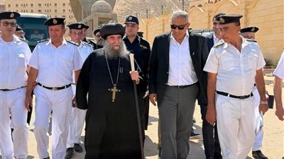 مدير أمن أسيوط يتفقد خدمات تأمين دير العذراء بدرنكة
