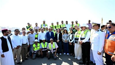 مدبولي يتابع تطوير الميناء الشرقي بمرسى مطروح.. 700 متر أرصفة لتحويله لمركز سياحي 