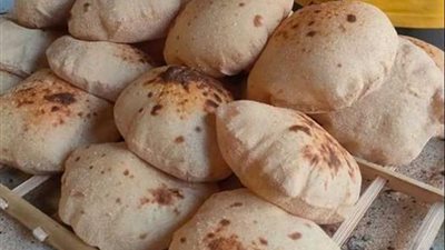 وزير التموين يثبت سعر رغيف الخبز المدعم عند 20 قرشا