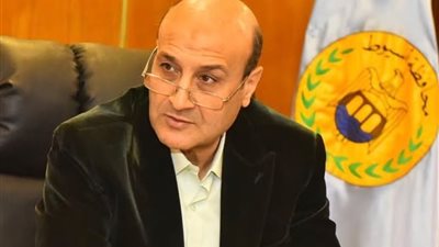 محافظ أسيوط يفتح ملف تقصير رؤساء القرى.. والثواب والعقاب حاضر