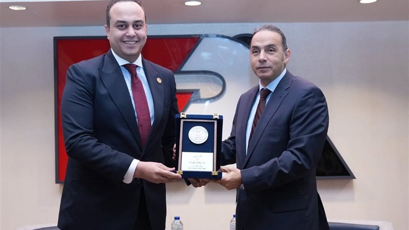 السبكي وعزام 