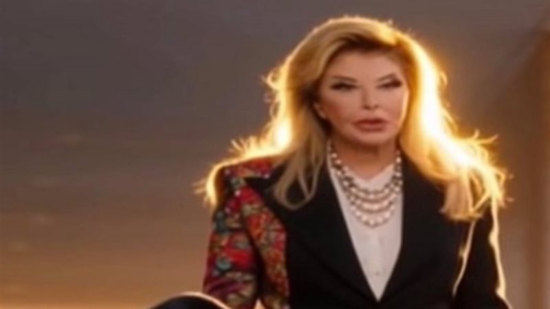 الإعلامية هالة سرحان