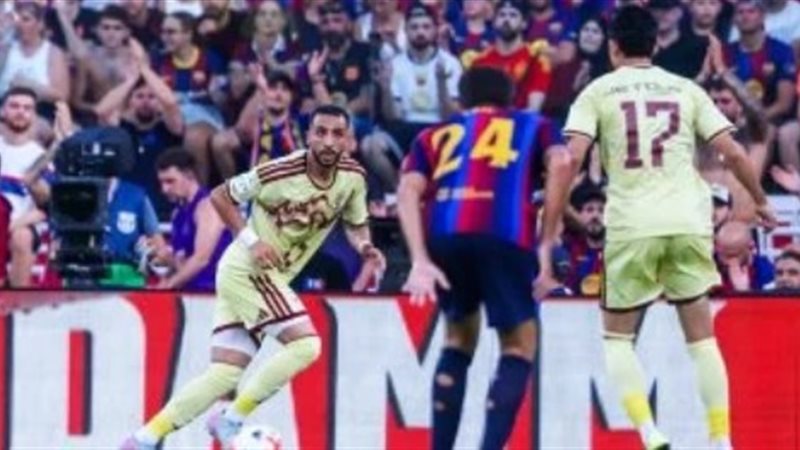 الأهلي وبرشلونة