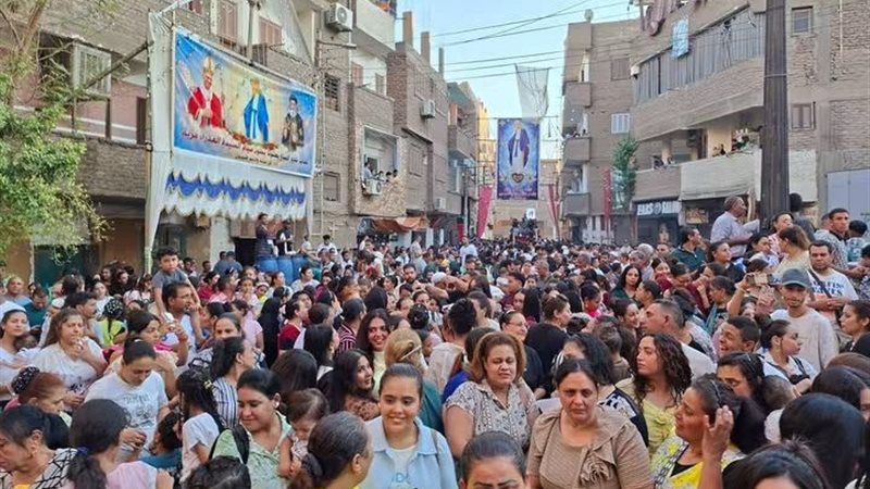 مواكب كرنفالية واستعراضات
