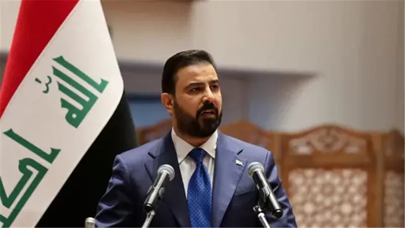  رئيس وزراء العراق،