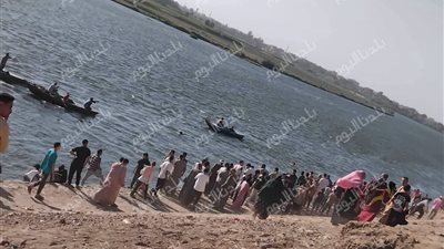 غرق طفل 4 سنوات في بحر جريس بأشمون.. والأهالي يكثفون جهود البحث عنه