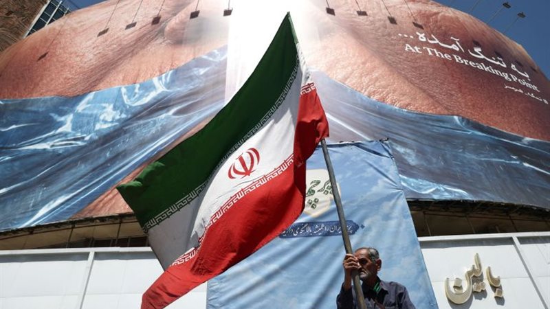 طهران أصبحت بين ضدالضغوط