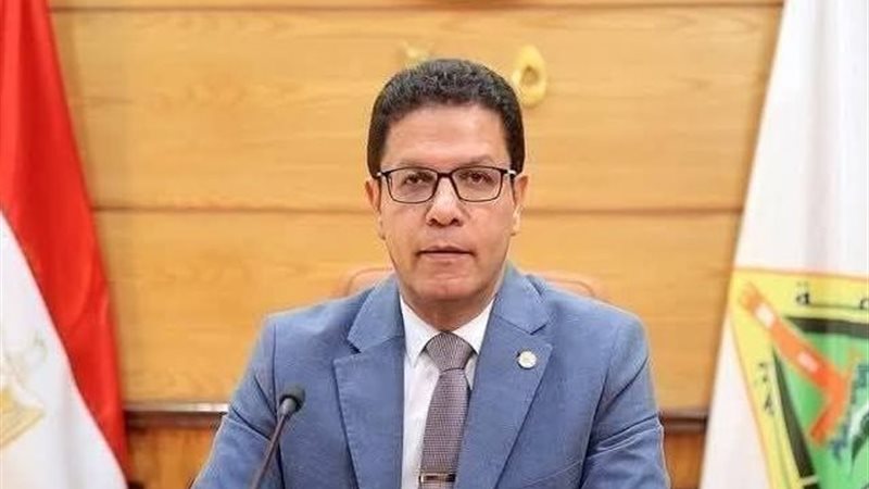 رئيس جامعة بنها