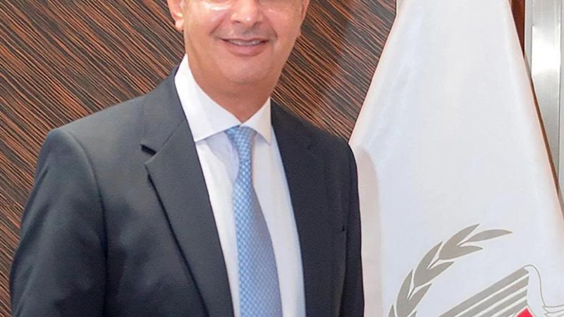 وزير التموين 