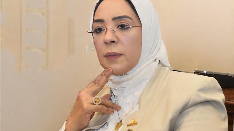 نائبة وفاء رشاد 