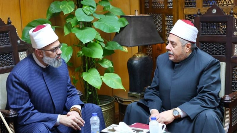 الشيخ أيمن عبد الغني،